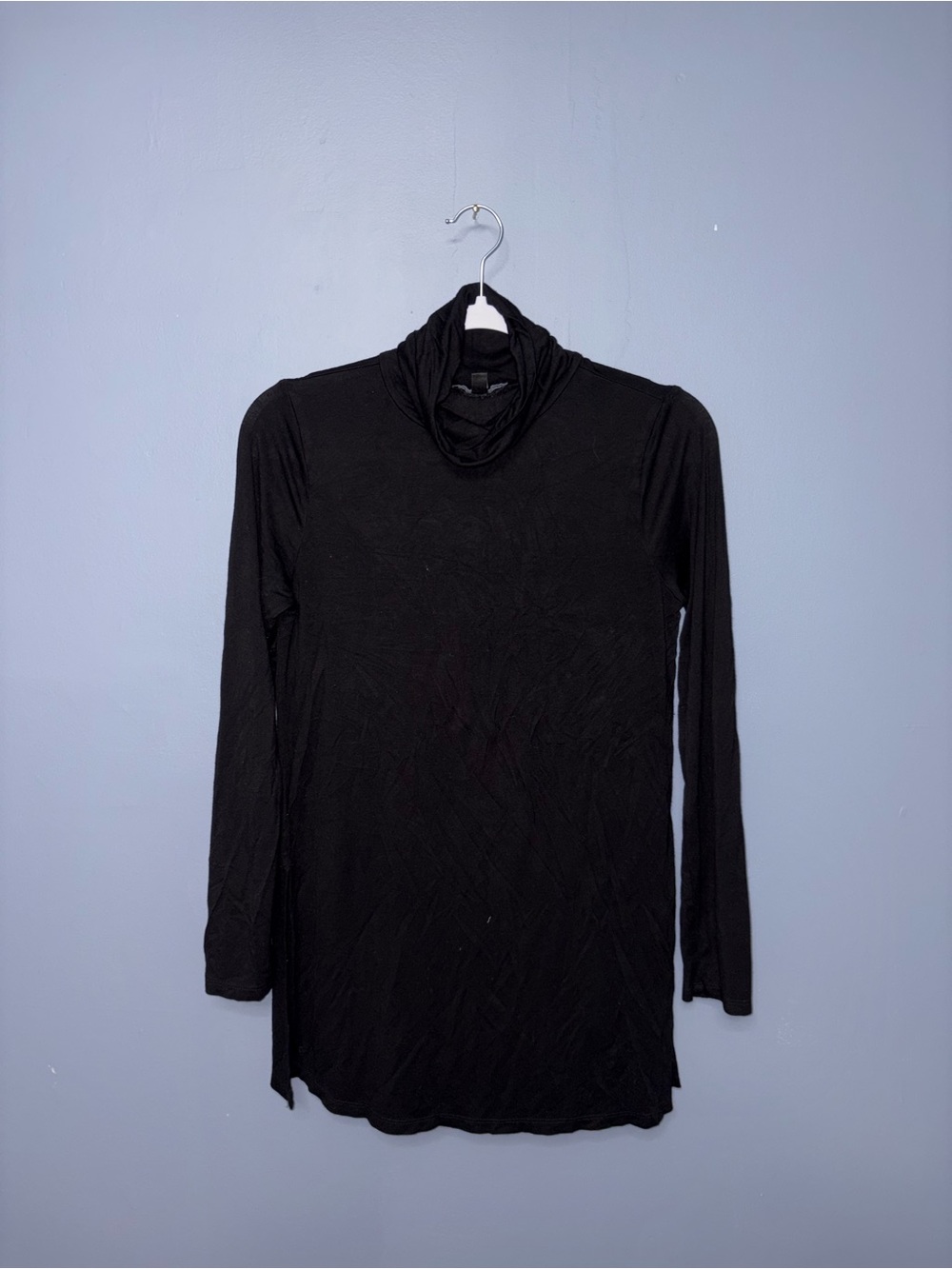 Cable & Gauge • Black Turtleneck Longsleeve